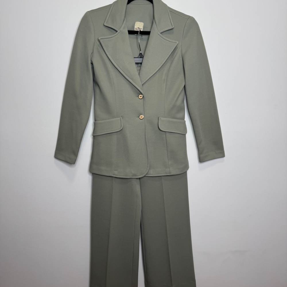 Vintage Dixie Deb Sage Leisure Suit Size 8 Enamel Buttons